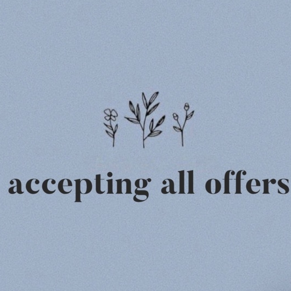 Accepting All Offers ❣️⭐